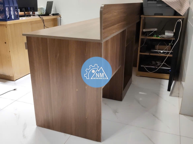 Bàn Làm Việc Để Máy Tính